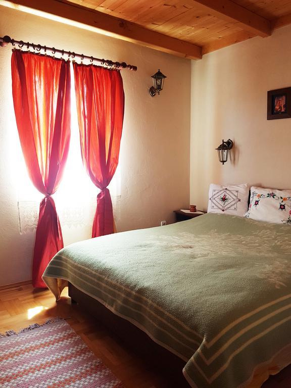 Holiday Home Zavicaj Плужине Екстериор снимка